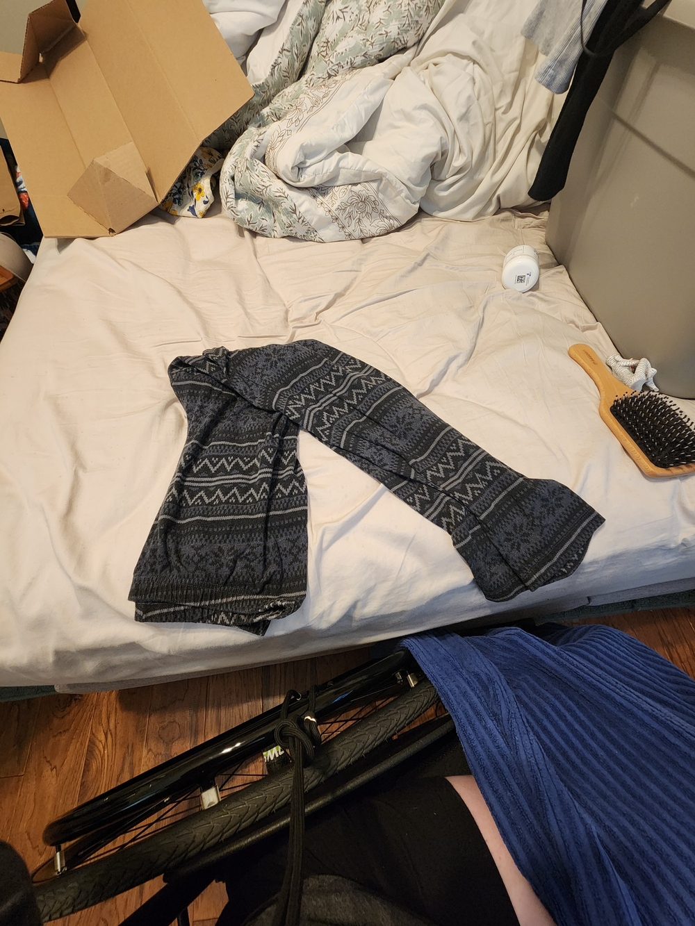 Old Navy Dark Gray Patterned Knit Leggings Fairisle